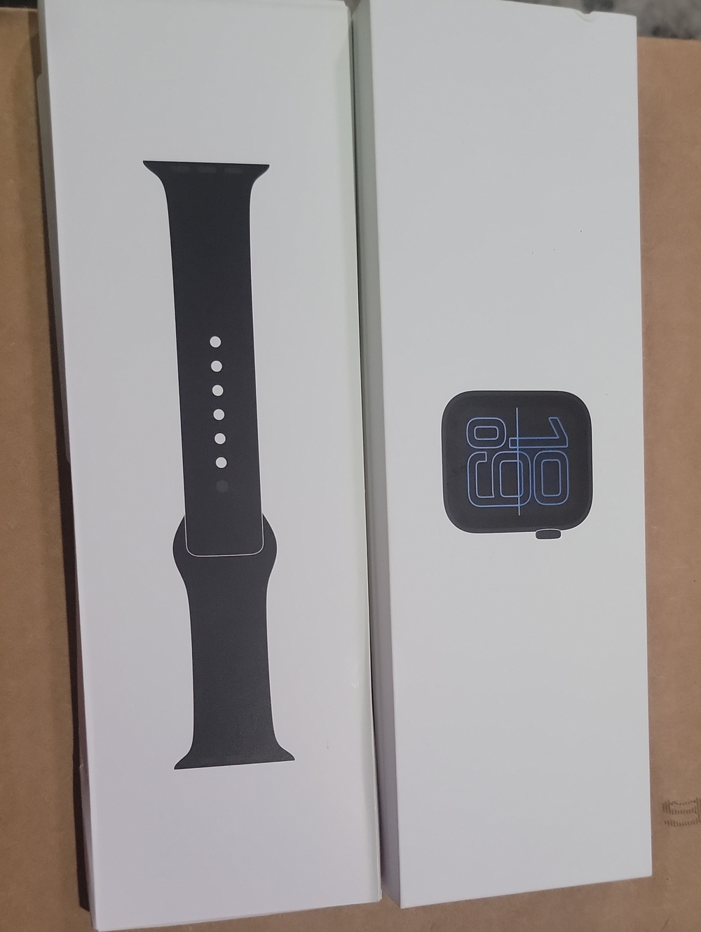 Never Worn (Only Set Up) Apple Watcn Se 3rd Gen 40mm (Gps)